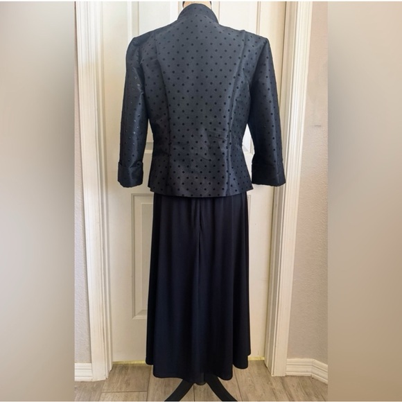 Vintage Collection Black Dress V-Neck with 3/4 Sleeve Bolero Jacket Sz 14w EUC - Picture 9 of 16